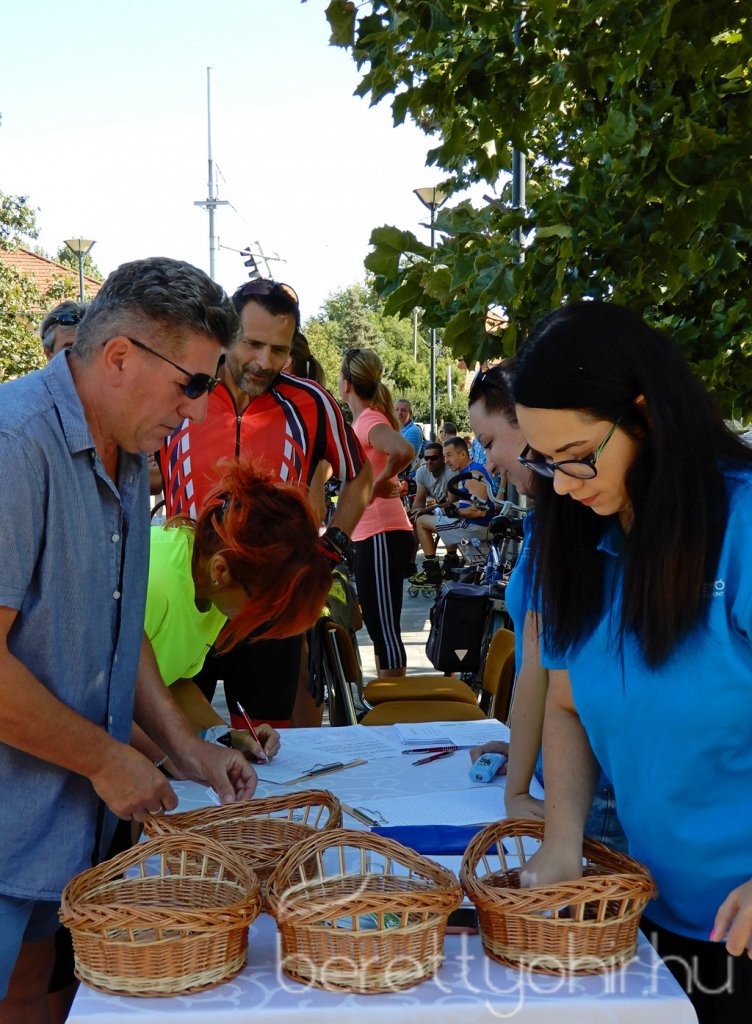 Kerékpártúra az autópályán 03